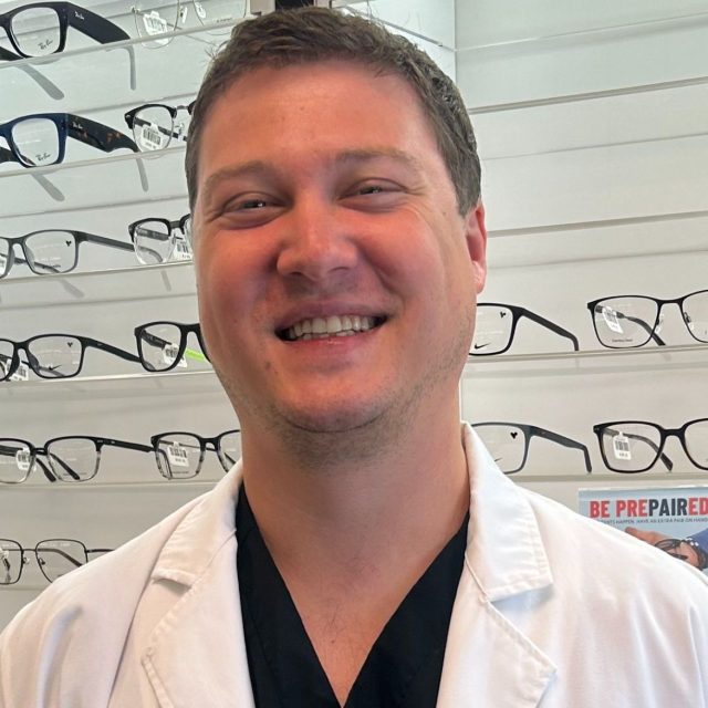 Dr. Ryan Livesay
